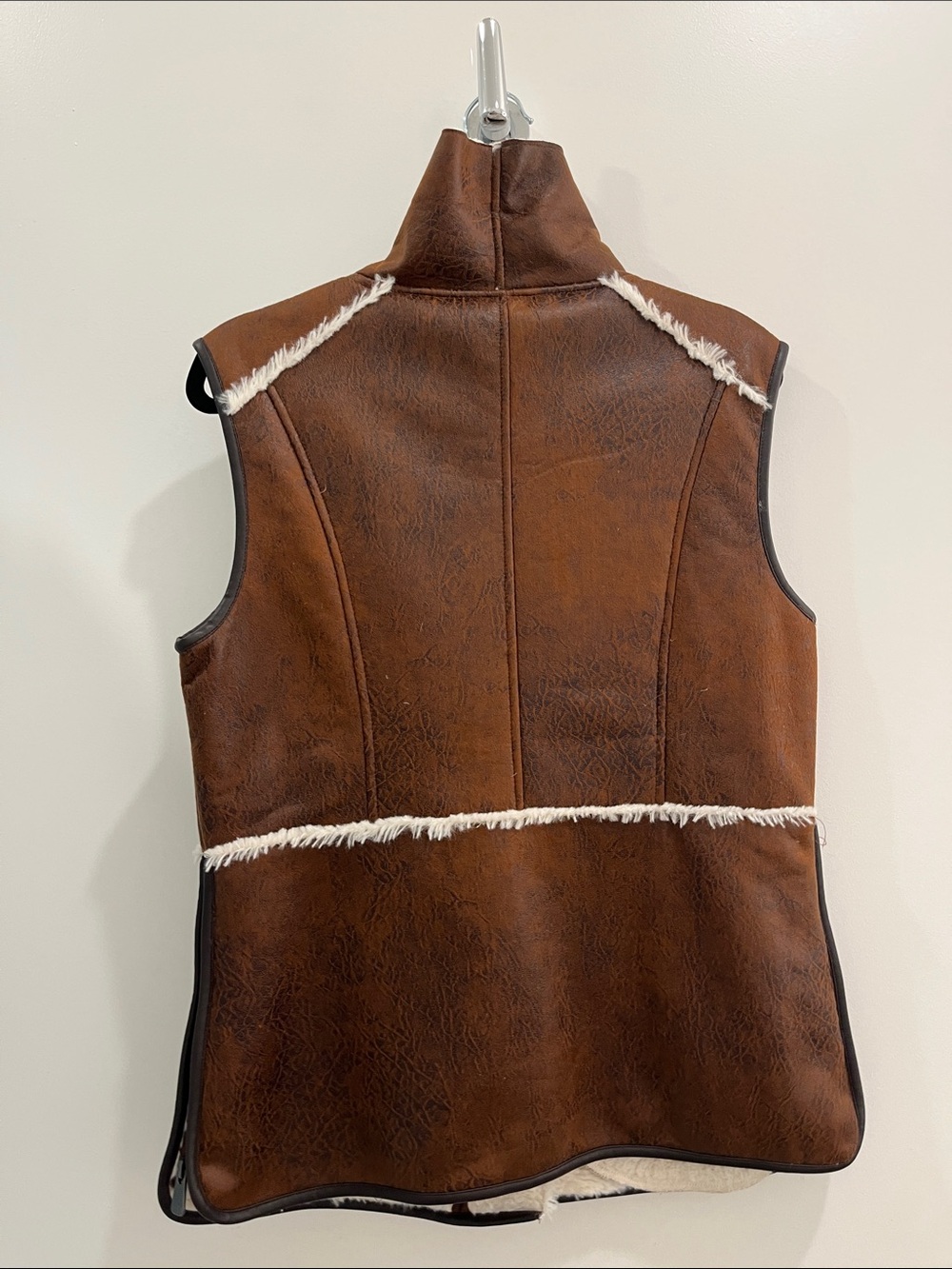 Sleeveless Faux Shearling Vest in Brown/Cream- size Medium - Picture 8 of 11